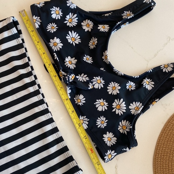 Bikini swim set for girls | size 14 XL | old navy - Picture 4 of 8